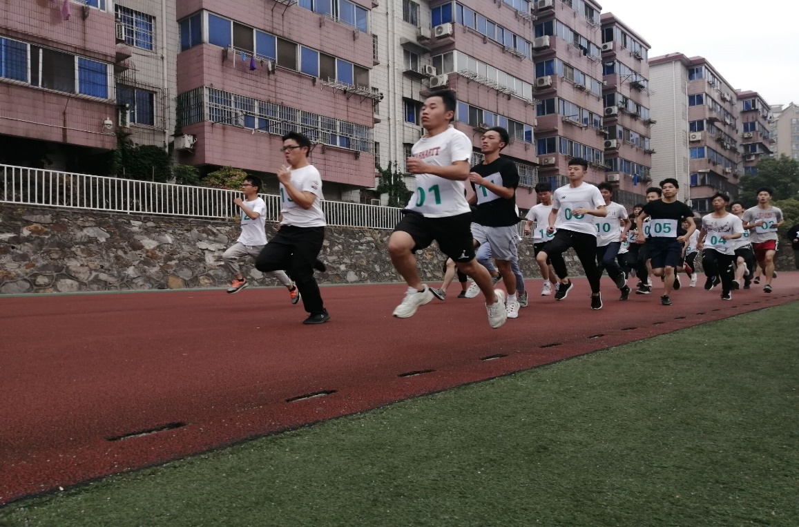 说明: FBDD14A9F455A39A4AEBC57ADB0AB34F