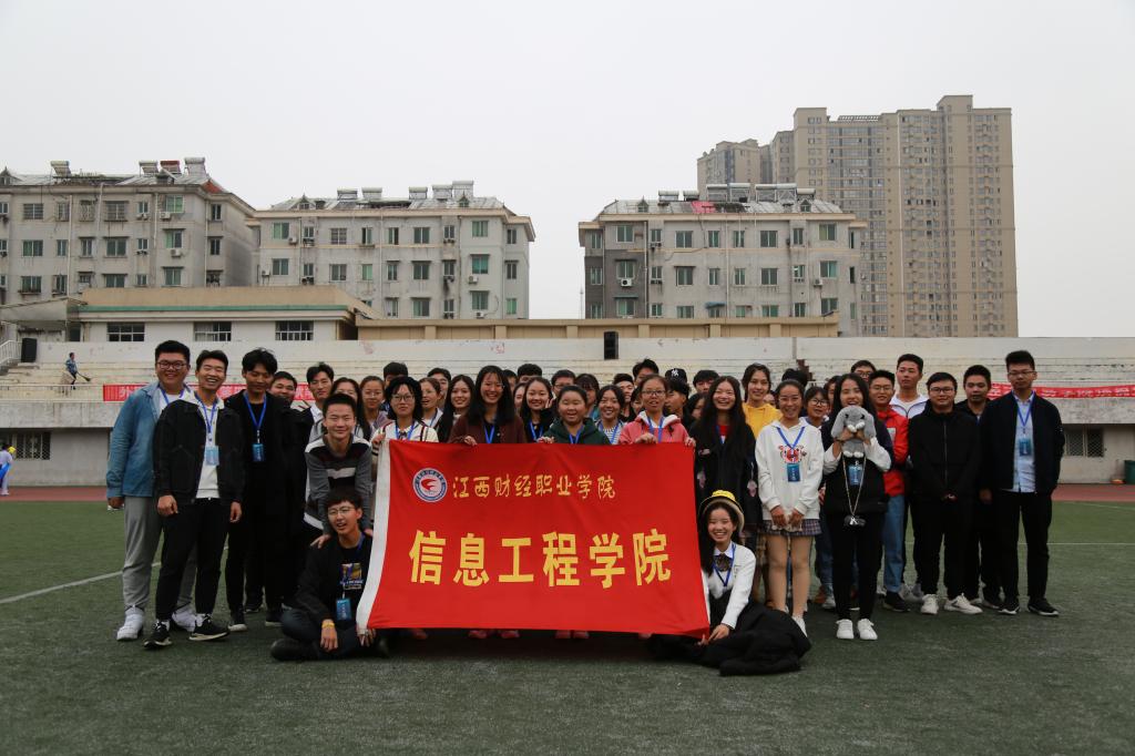 说明: FDAEFDFABE42AFBE62216E25C09855AC